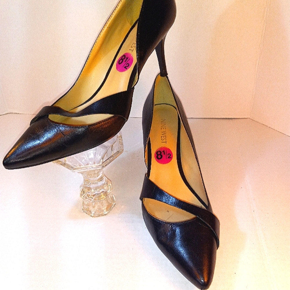 Nine West Black Heels -- Size 8 1/2